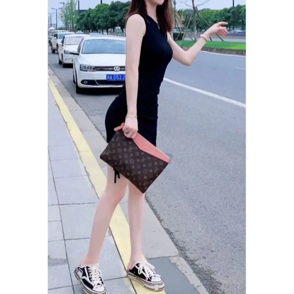 Louis Vuitton Women Pre-Loved Bag Very Good Condition
